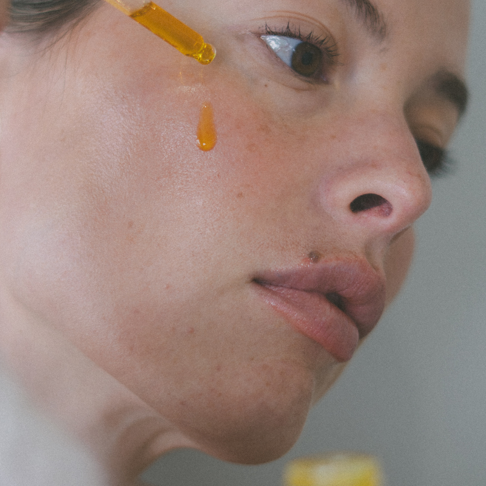 Take it all off! The best way to cleanse your face and remove mineral sunscreen